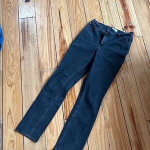 Abercrombie & Fitch Black High Waist Straight Jeans 27/4 Long 32”